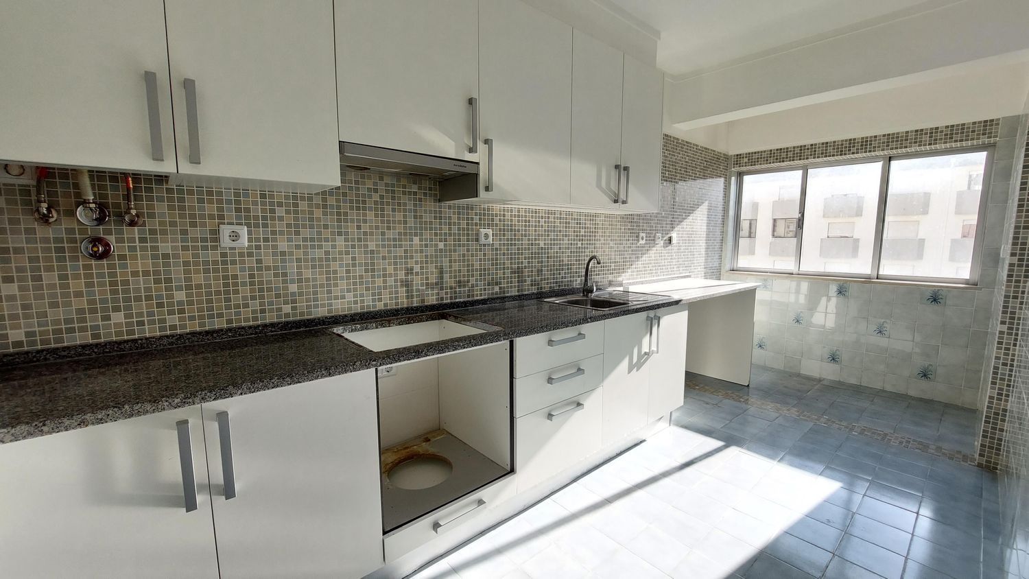 公寓 t2出售在Rua do Alecrim - 厨房