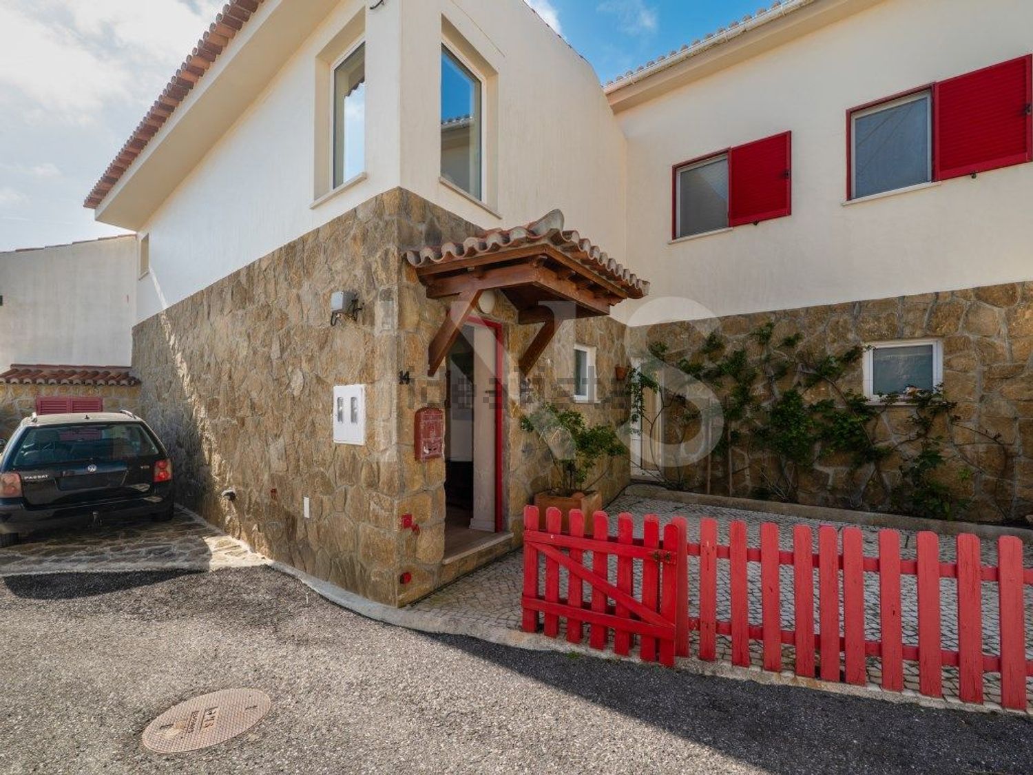 小楼房或独栋别墅出售在Rua do Beco - 外立面