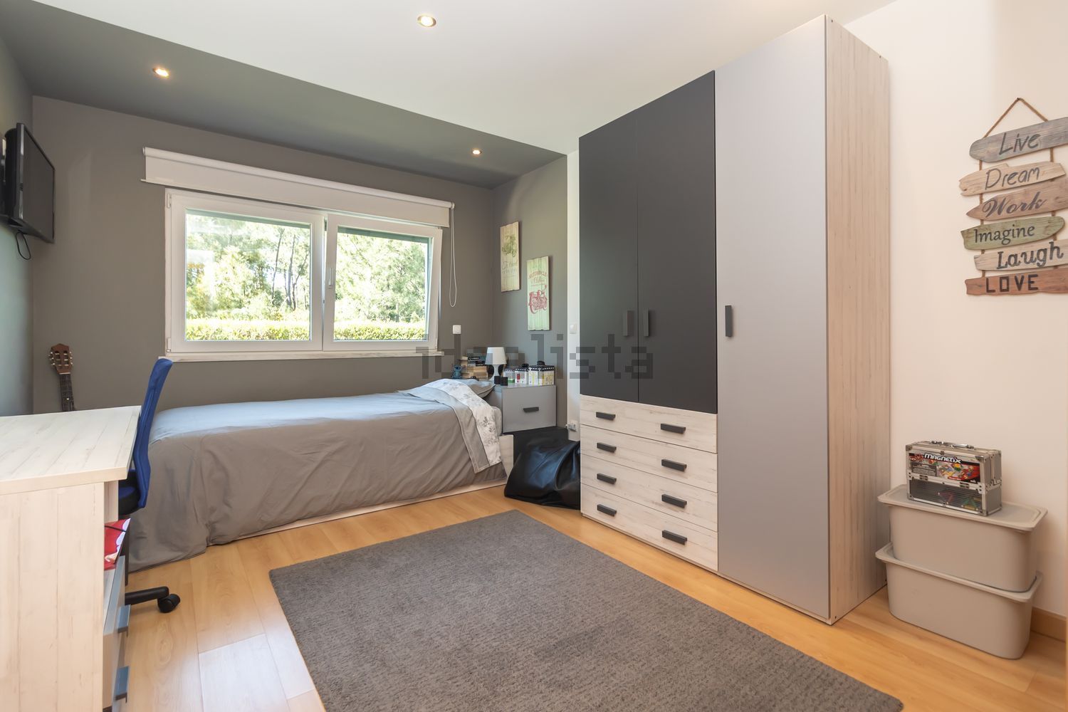 小楼房或独栋别墅出售在Rua Jorge Brum do Canto - 卧室