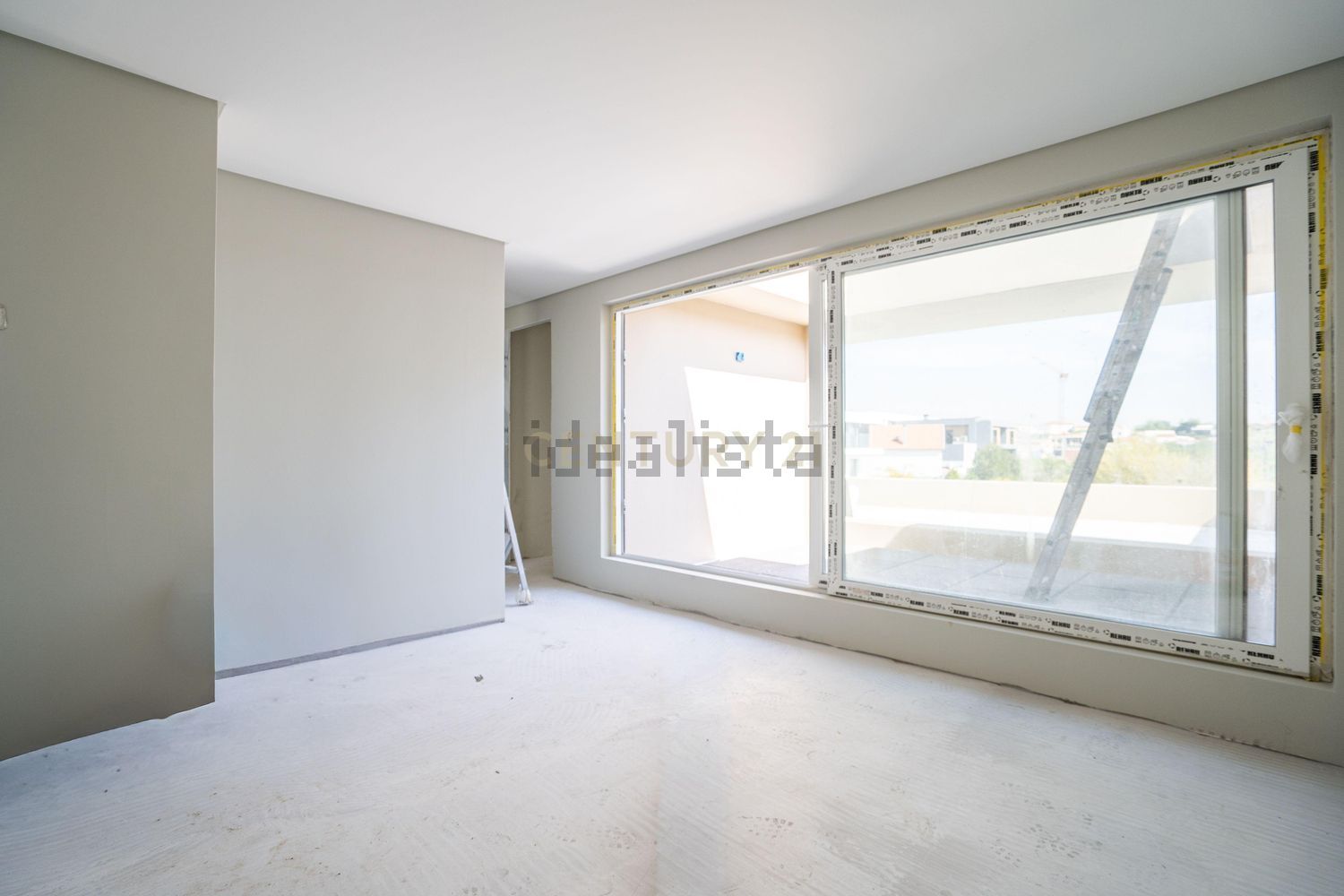 小楼房或独栋别墅出售在Rua Capitão Salgueiro Maia - 居住