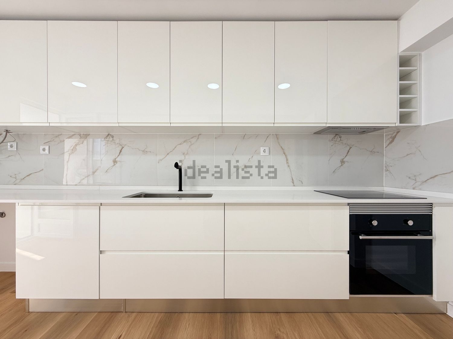 公寓 t4出售在Rua Pedro Álvares Cabral, 2 - 厨房