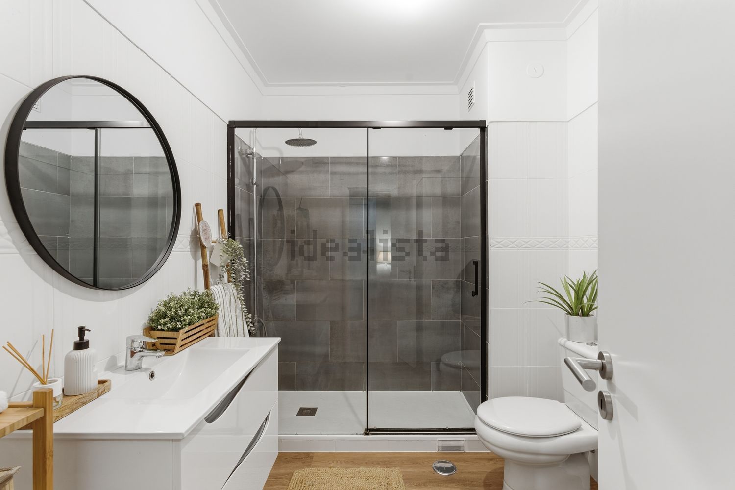 公寓 t3出售在Rua Ernesto Veiga de Oliveira - 卫生间