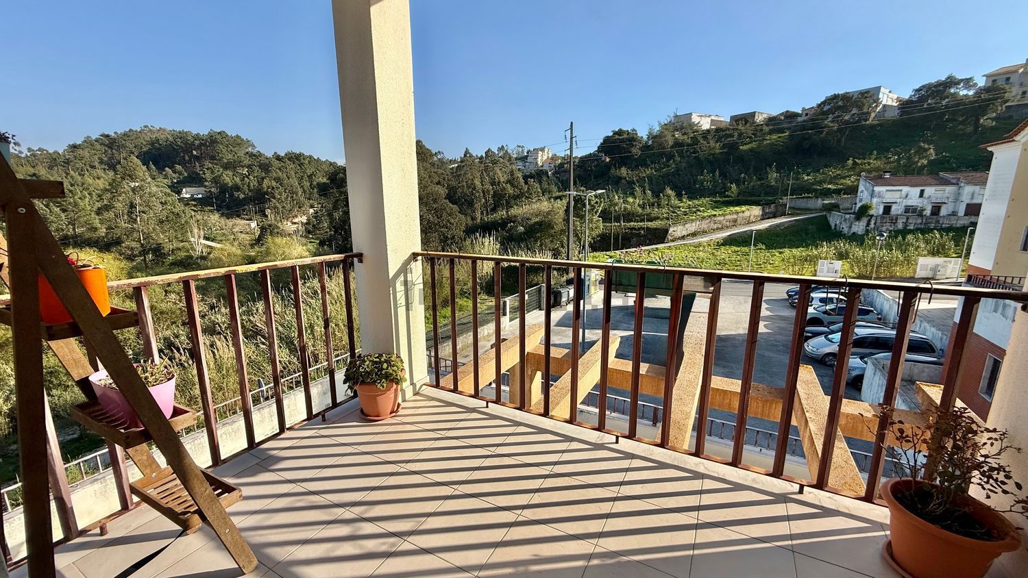 复式公寓出售在Rua das Glicínias, 2 a - 露台