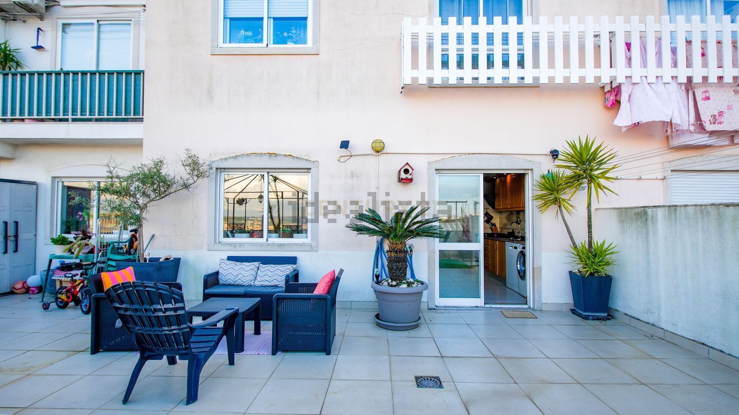 公寓 t3出售在Rua Rafael Bordalo Pinheiro, 18 - 客厅