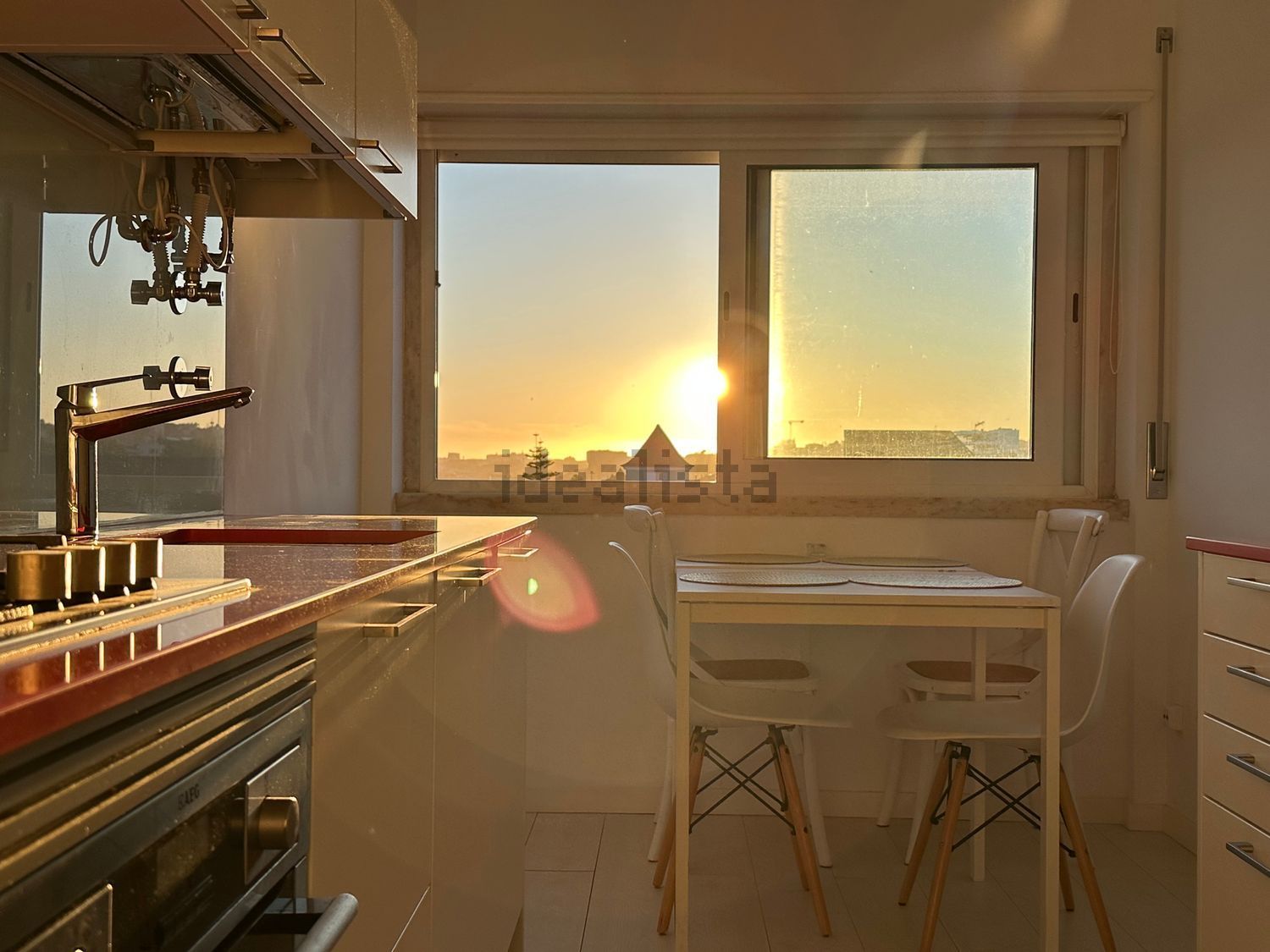 出租房间在Rua Afonso de Albuquerque, 141 - 厨房