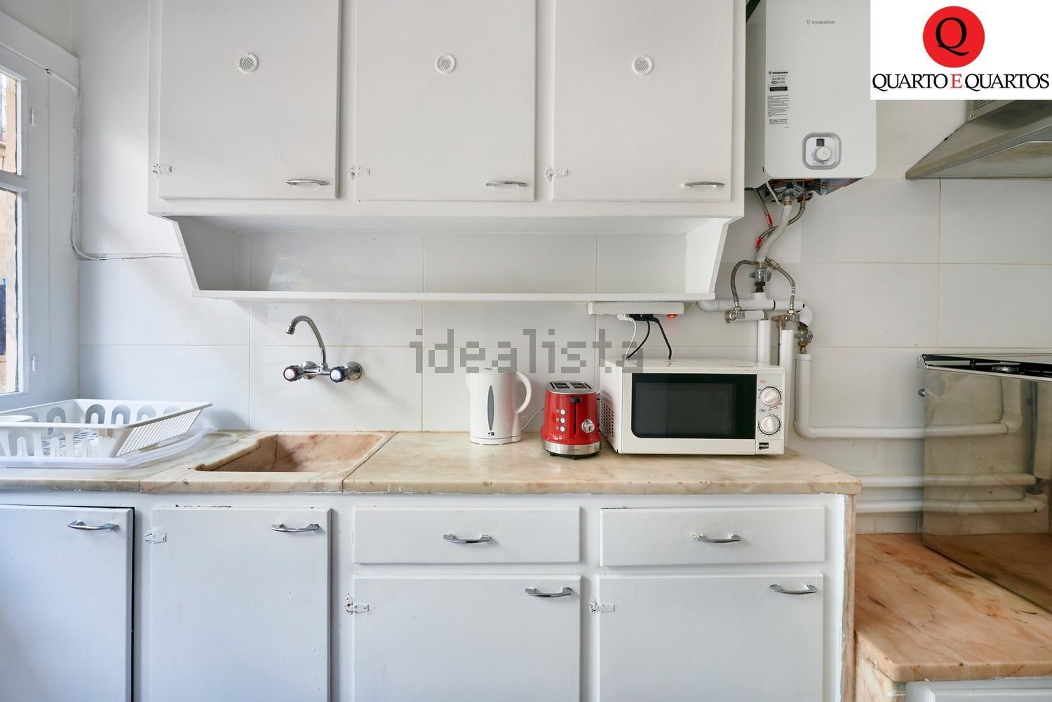 出租房间在Rua Abel Botelho - 厨房