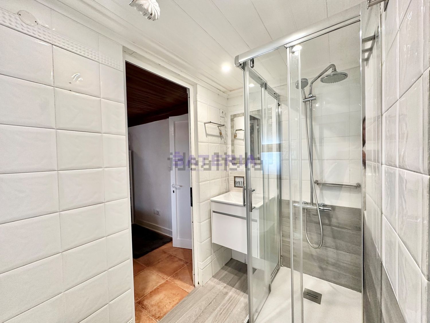 公寓 t1出售在Santa Catarina - 卫生间