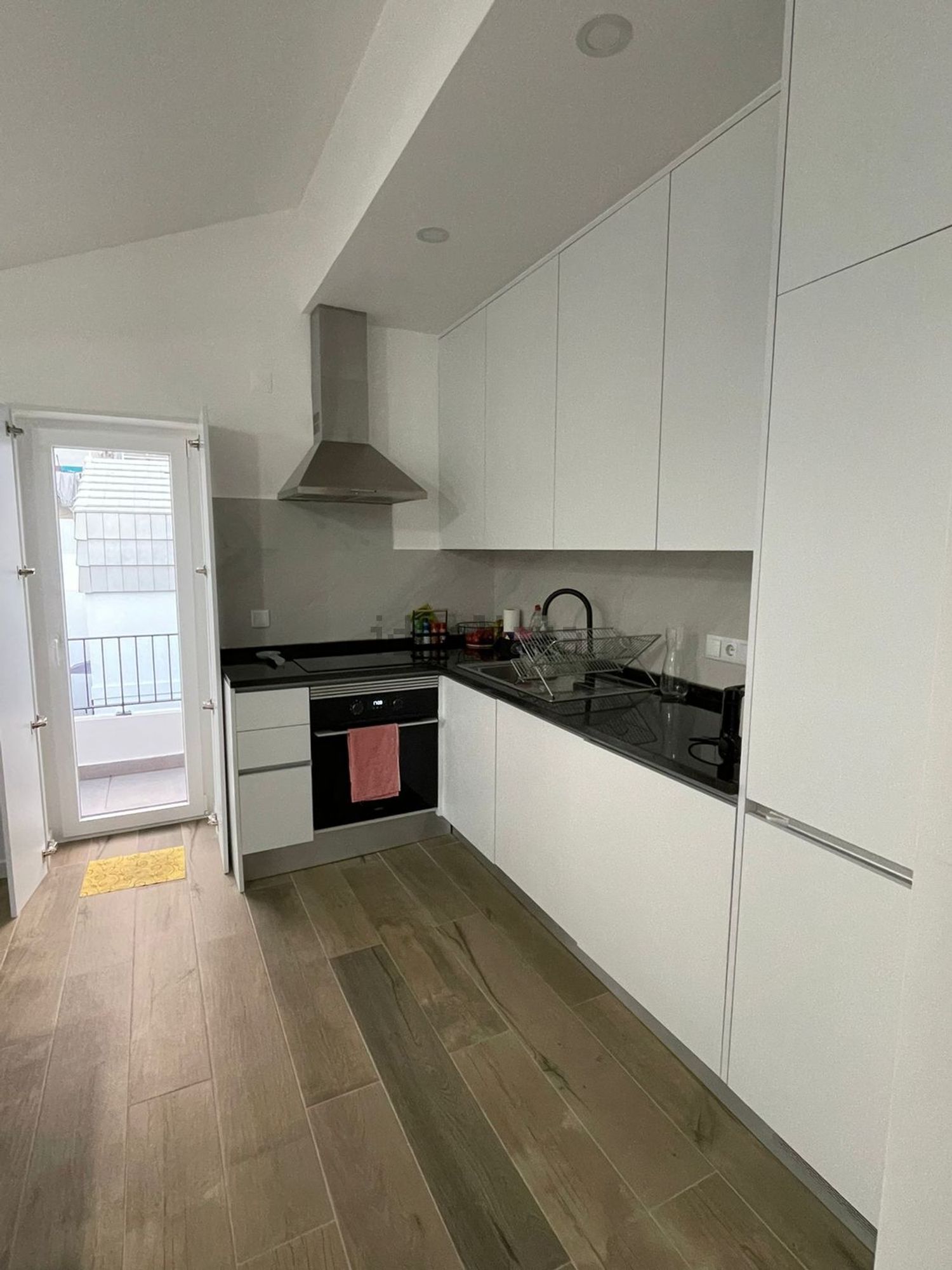 出租房间在Rua das Meloas, 26 - 厨房