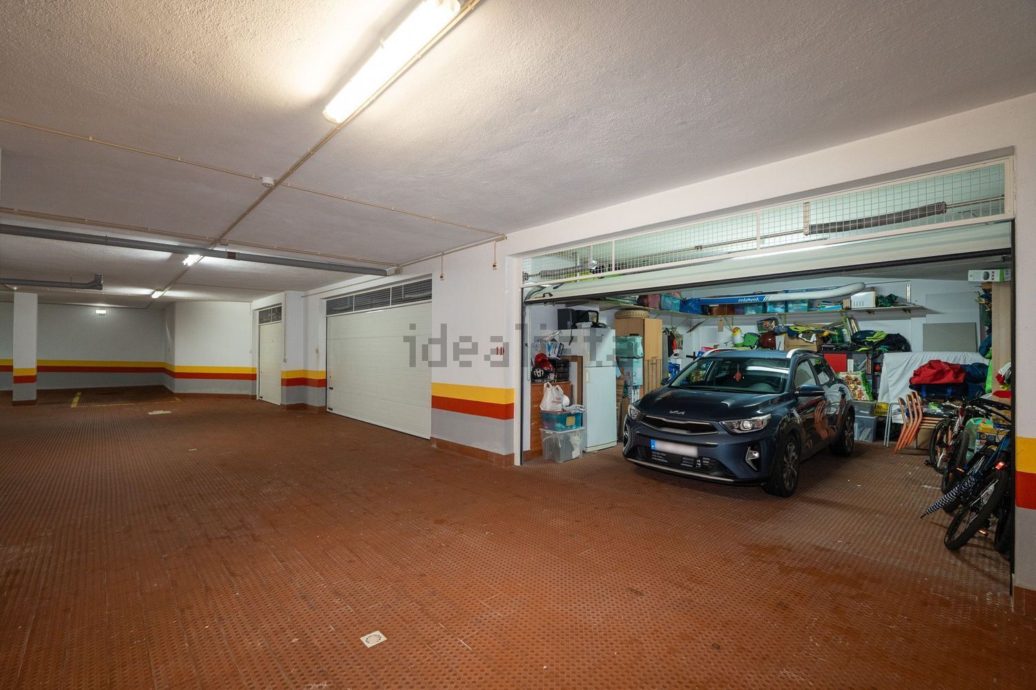 公寓 t2出售在Rua Fernando Farinha, 8 - 停车位