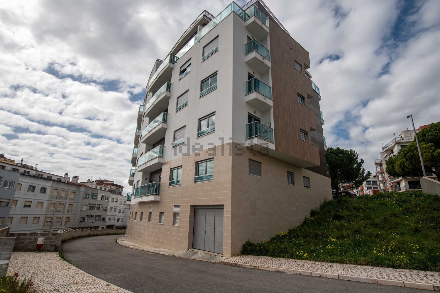 公寓 t2出售在Praça 1º de Maio, 4 - 外立面