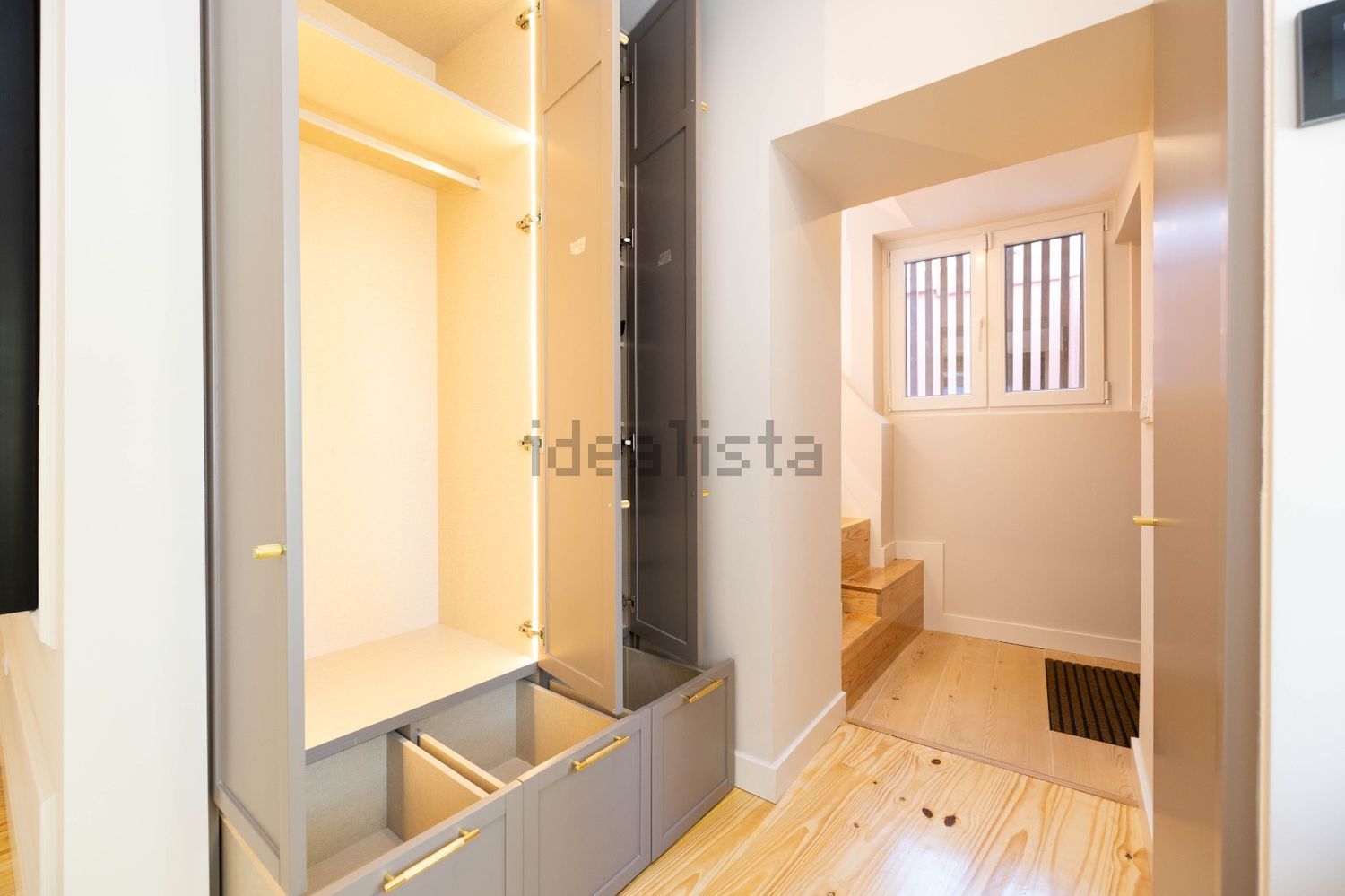 双拼别墅出售在Avenida Doutor Leão de Oliveira - 前厅