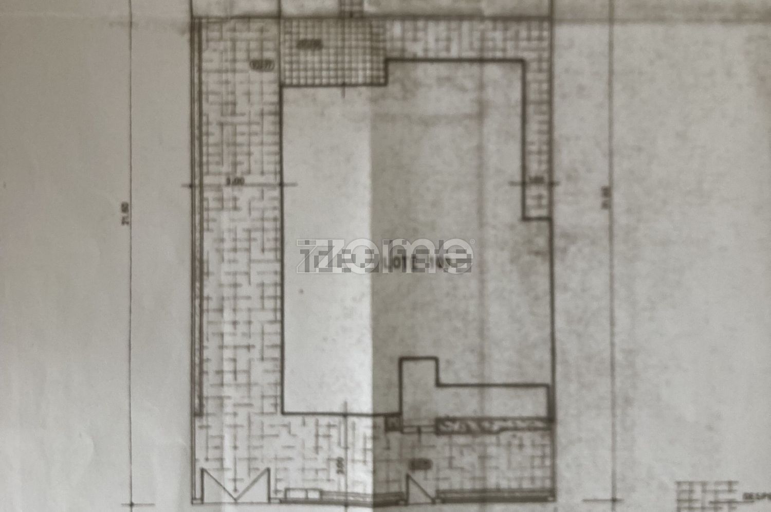 小楼房或独栋别墅出售在Rua Luís Vaz de Camões s/n - 平面图