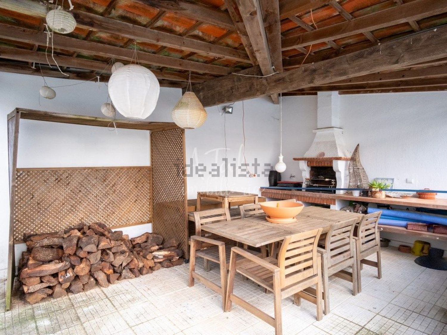 小楼房或独栋别墅出售在Vale de Choupos - Choilo - Galeotas - 阳台