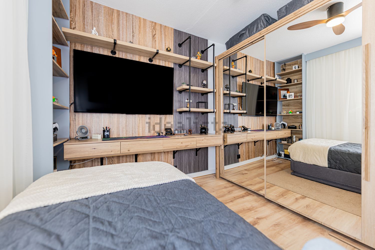 公寓 t4出售在Rua Almeida Garrett - 卧室