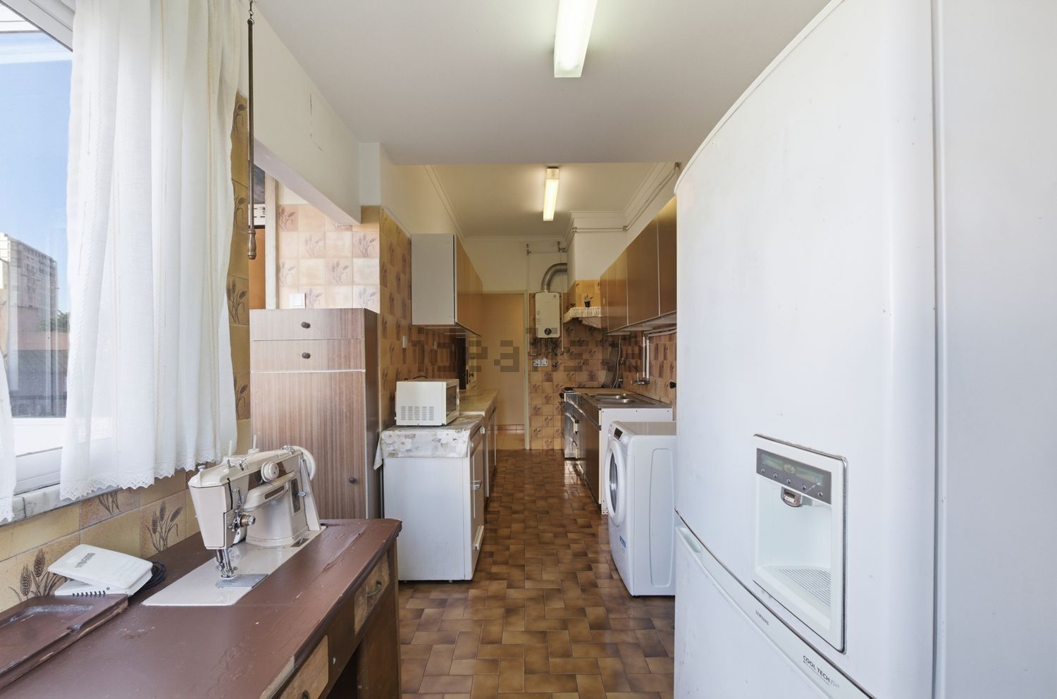 公寓 t3出售在Estrada da Luz, 118 - 厨房