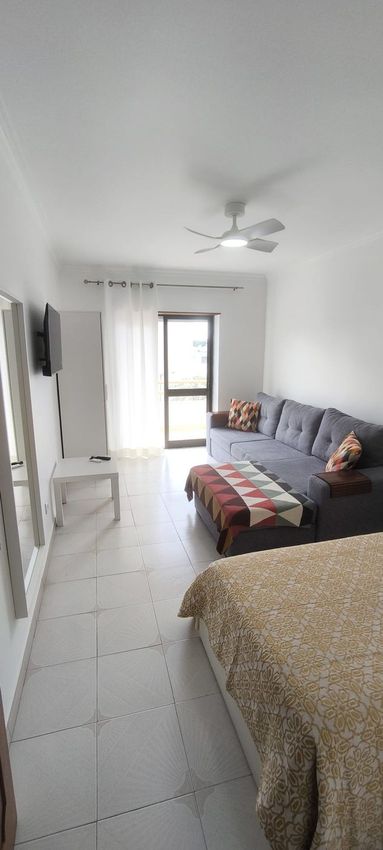 出租房间在Rua Adolfo Coelho, 7