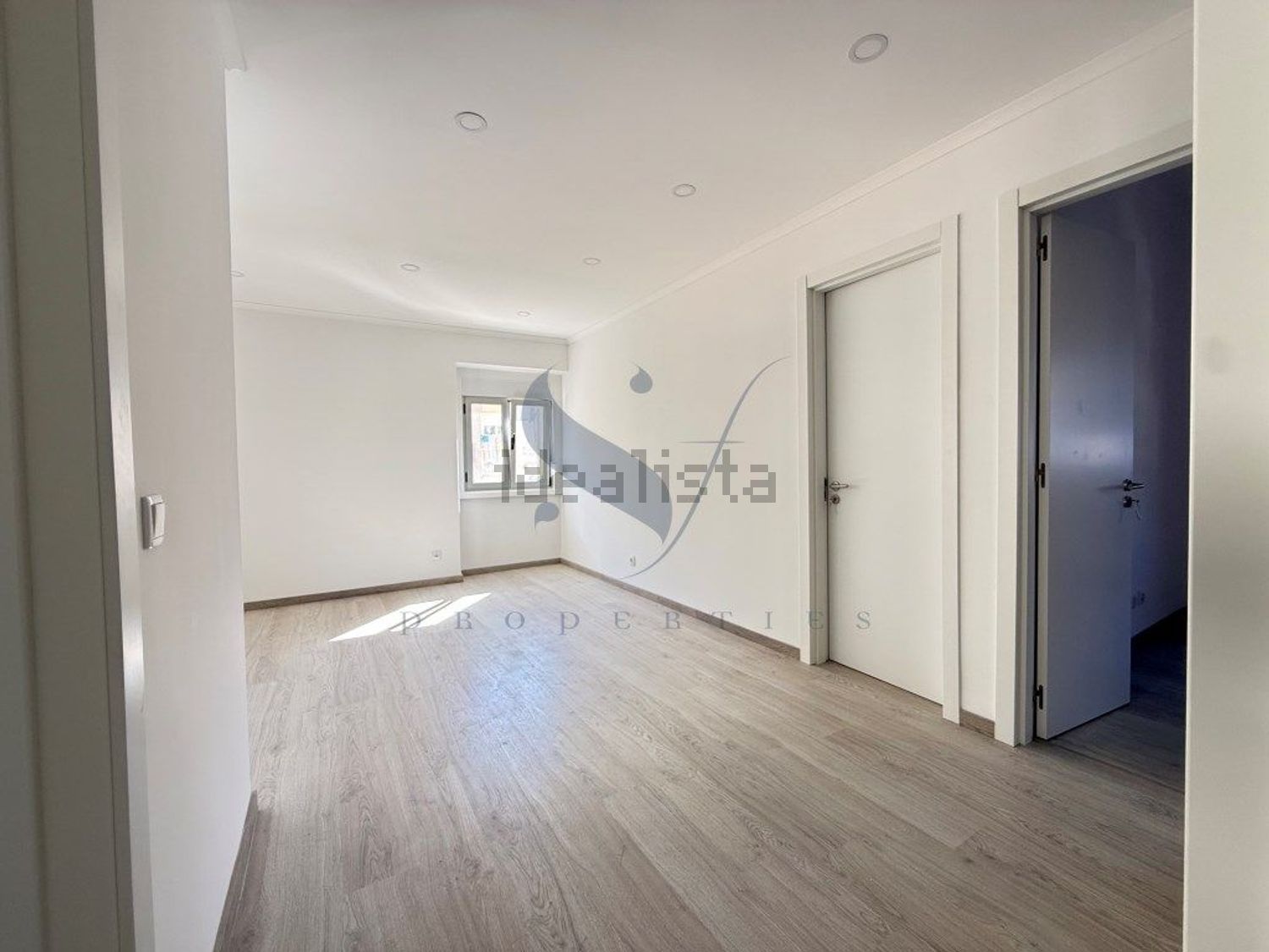 公寓 t2出售在Rua Narciso Leal - 居住