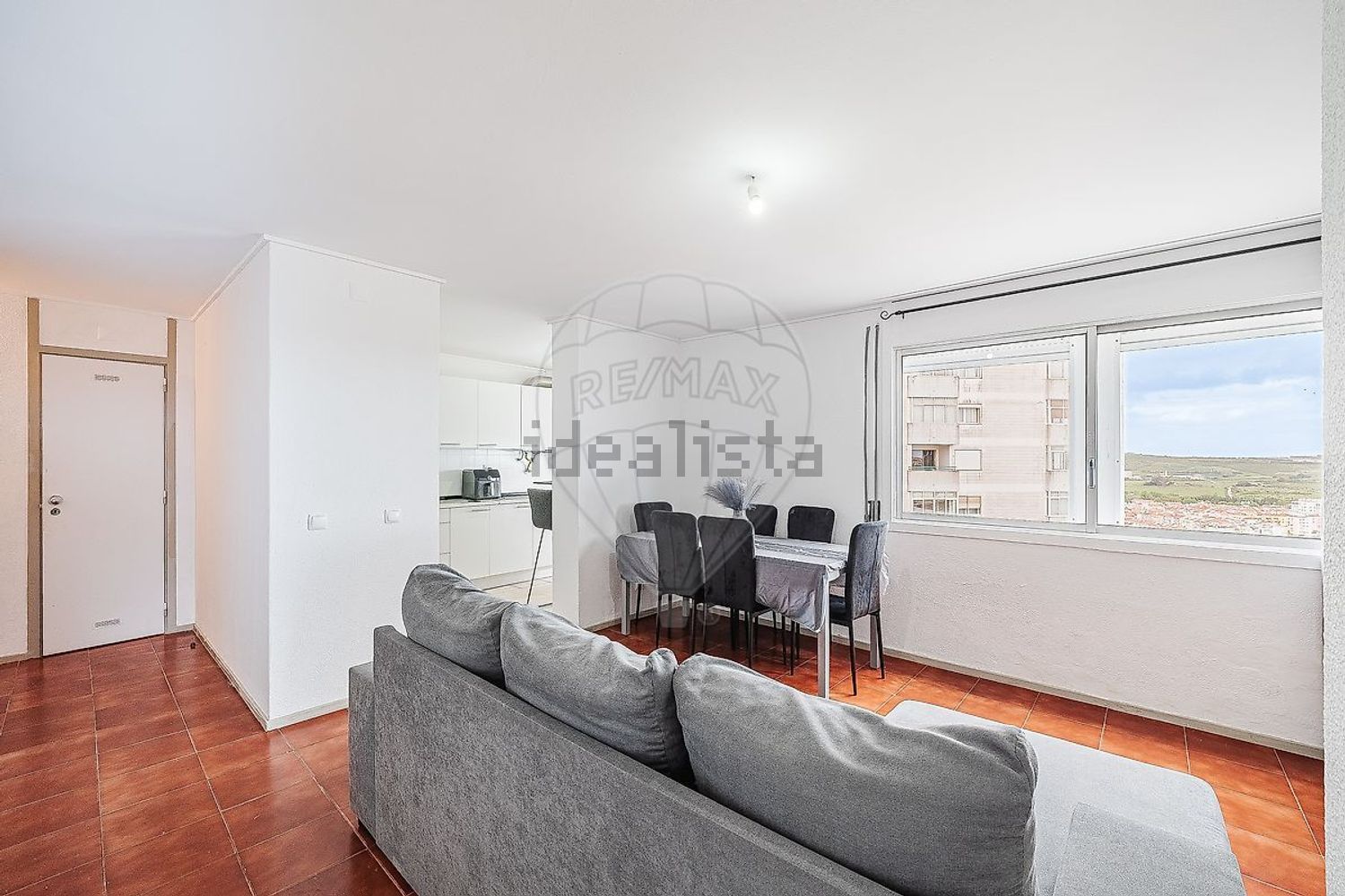 公寓 t2出售在Avenida Afonso Costa - 客厅