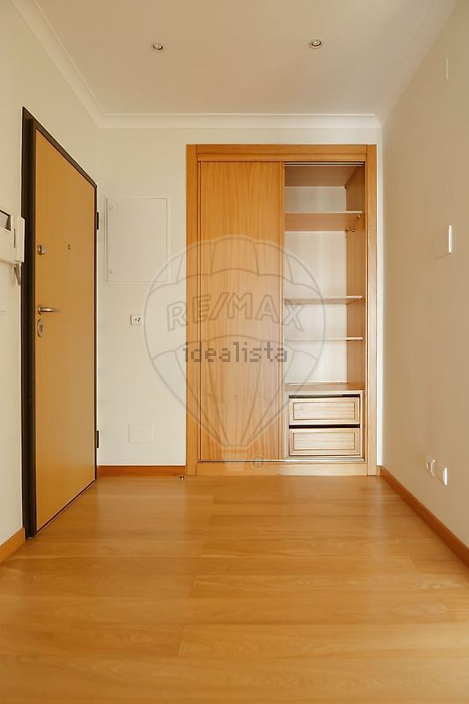 出租公寓 t3在Estrada de Paço de Arcos - 试衣间