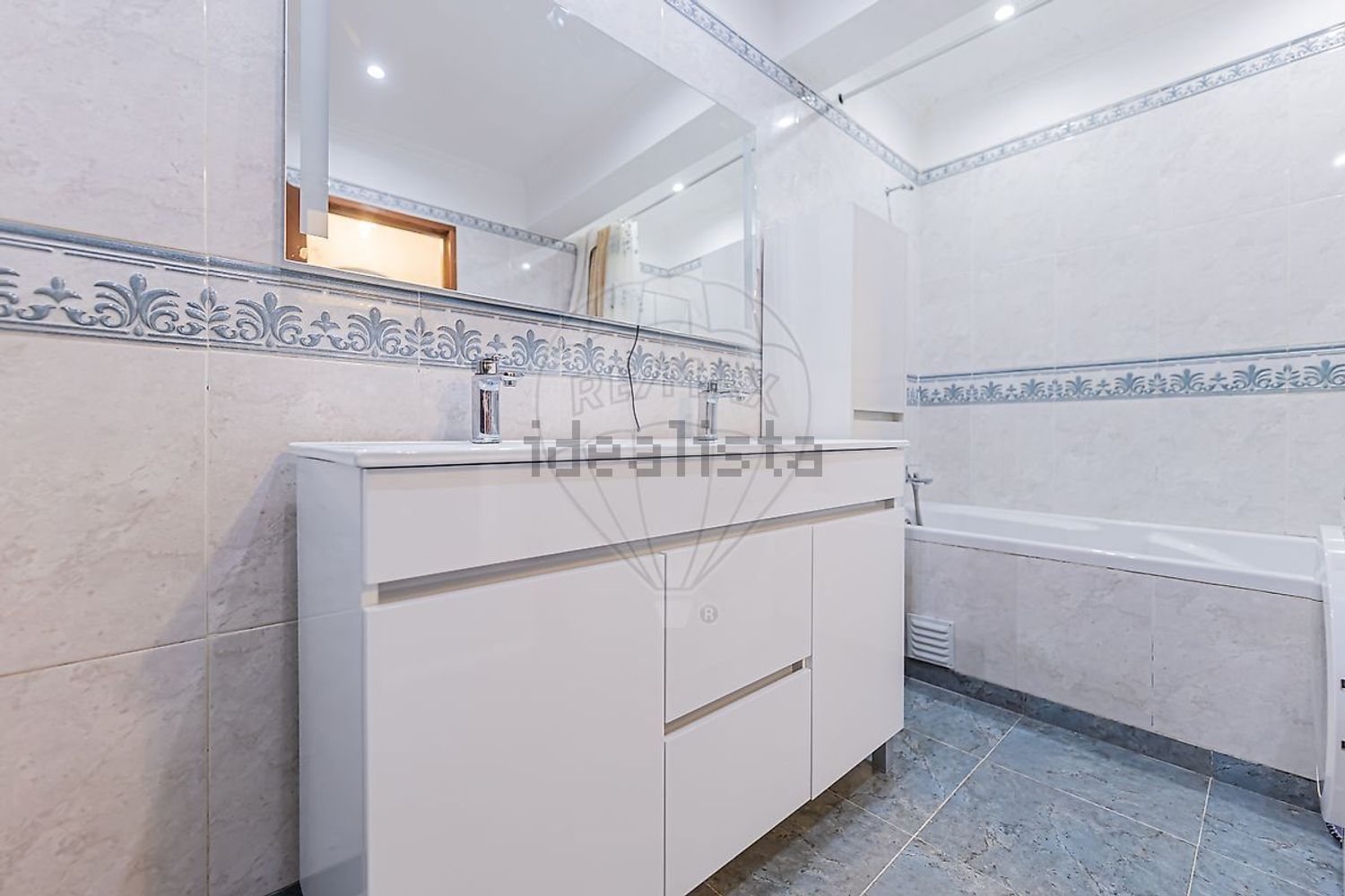 公寓 t4出售在Rua Fernando Pessoa - 厨房