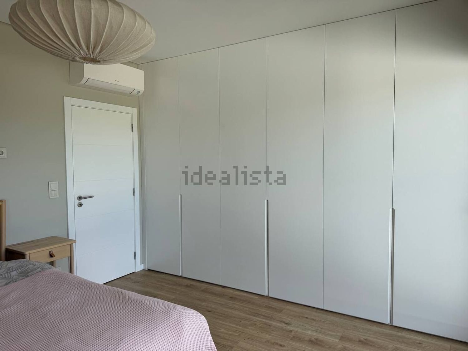 小楼房或独栋别墅出售在Igreja Nova e Cheleiros - 卧室