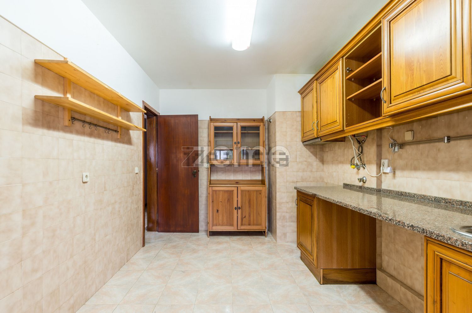 出租公寓 t2在Avenida Salgado Zenha, 15 - 厨房