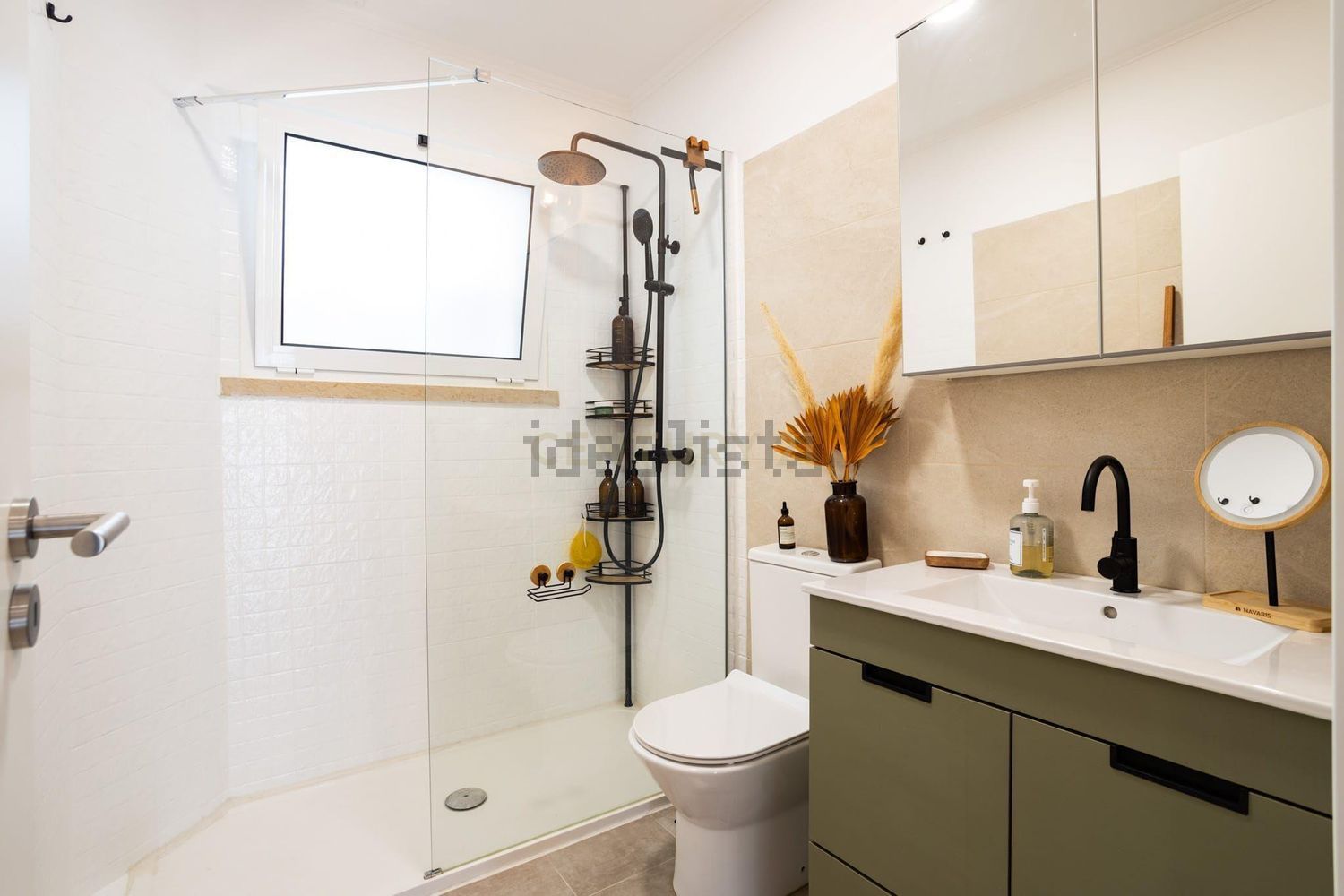 出租公寓 t2在Praceta Doutor Alberto de Araújo, 15 - 卫生间