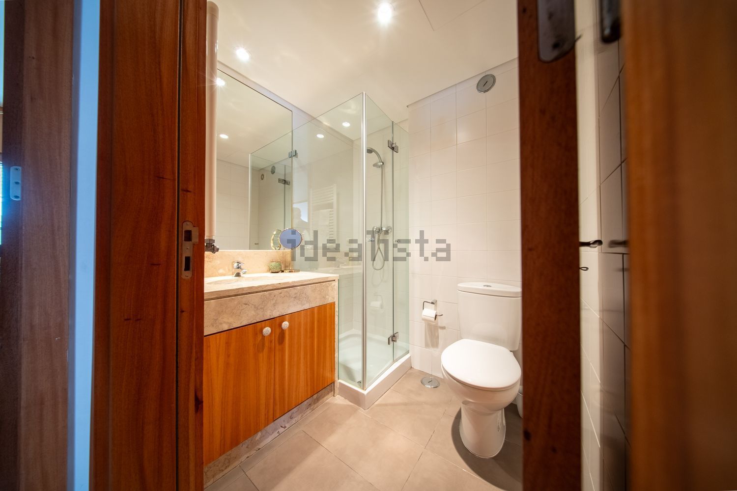 公寓 t4出售在Rua da Nau Catrineta, 1 - 卫生间