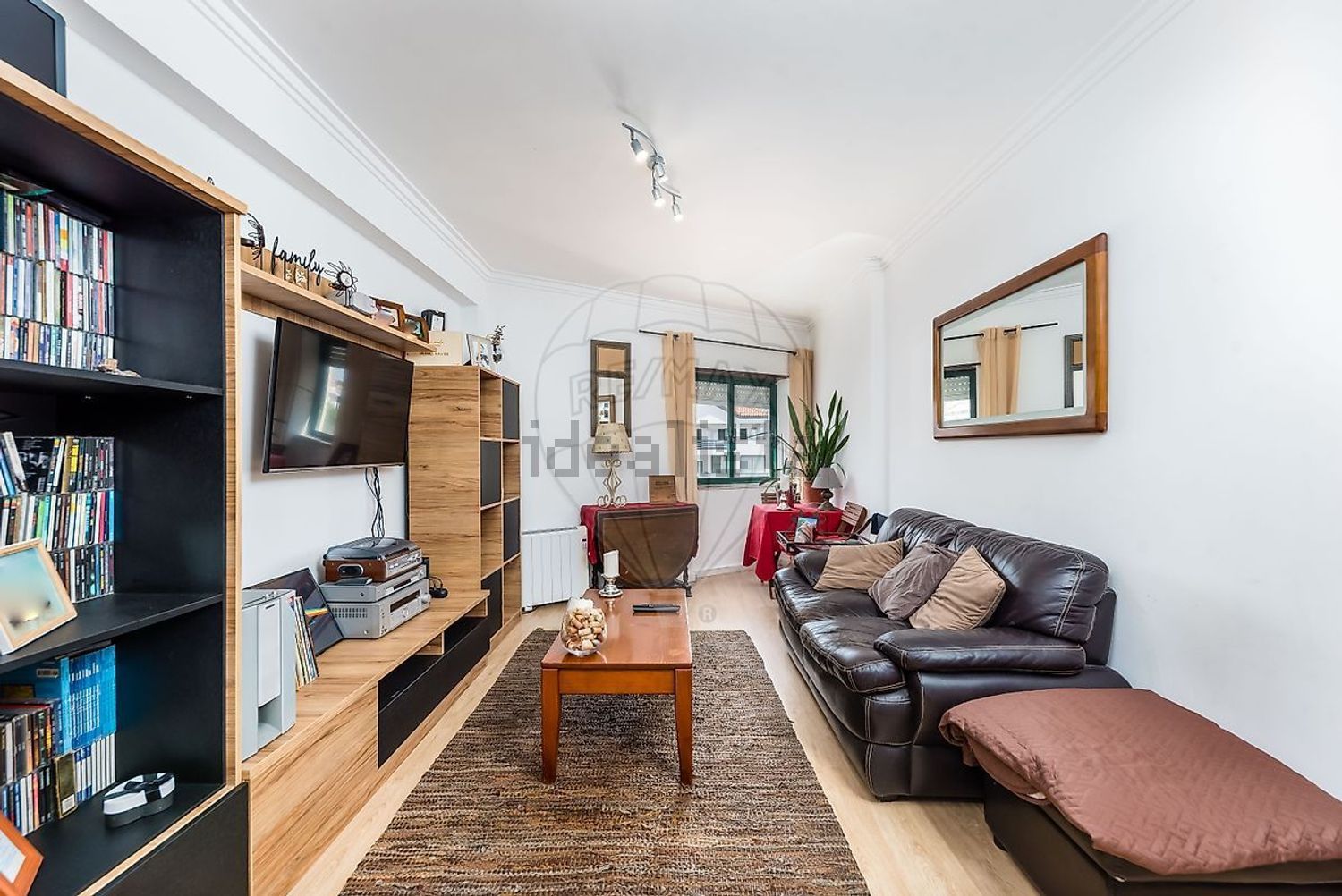 公寓 t2出售在Rua Capitães de Abril - 客厅