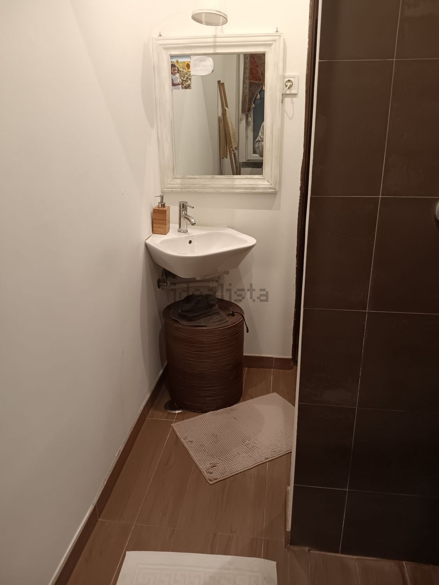 出租房间在Rua Júlio Dinis, 19 - 卫生间