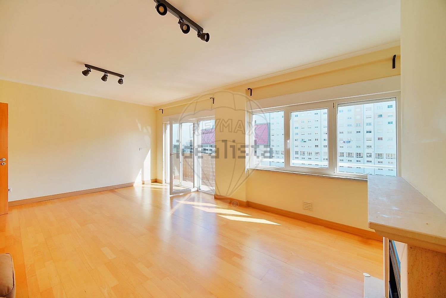 出租公寓 t2在Avenida Edmundo Lima Basto - 居住