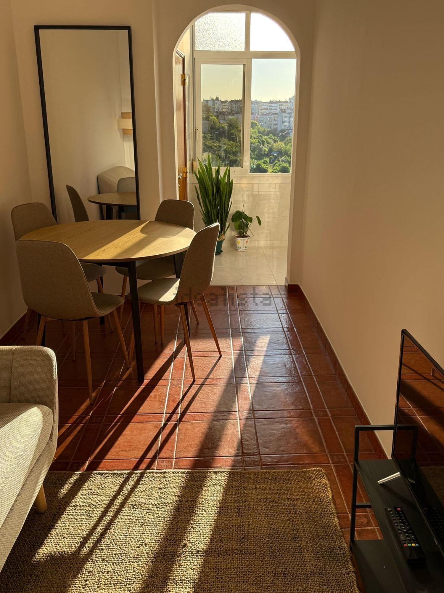 出租公寓 t1在Rua Lopes, 63 - 客厅