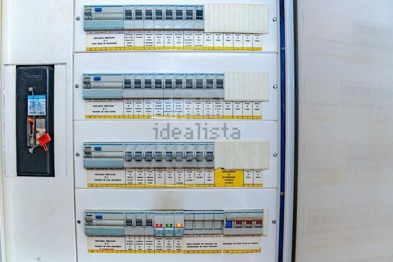 公寓 t4出售在Rua Almada Negreiros s/n - 照片