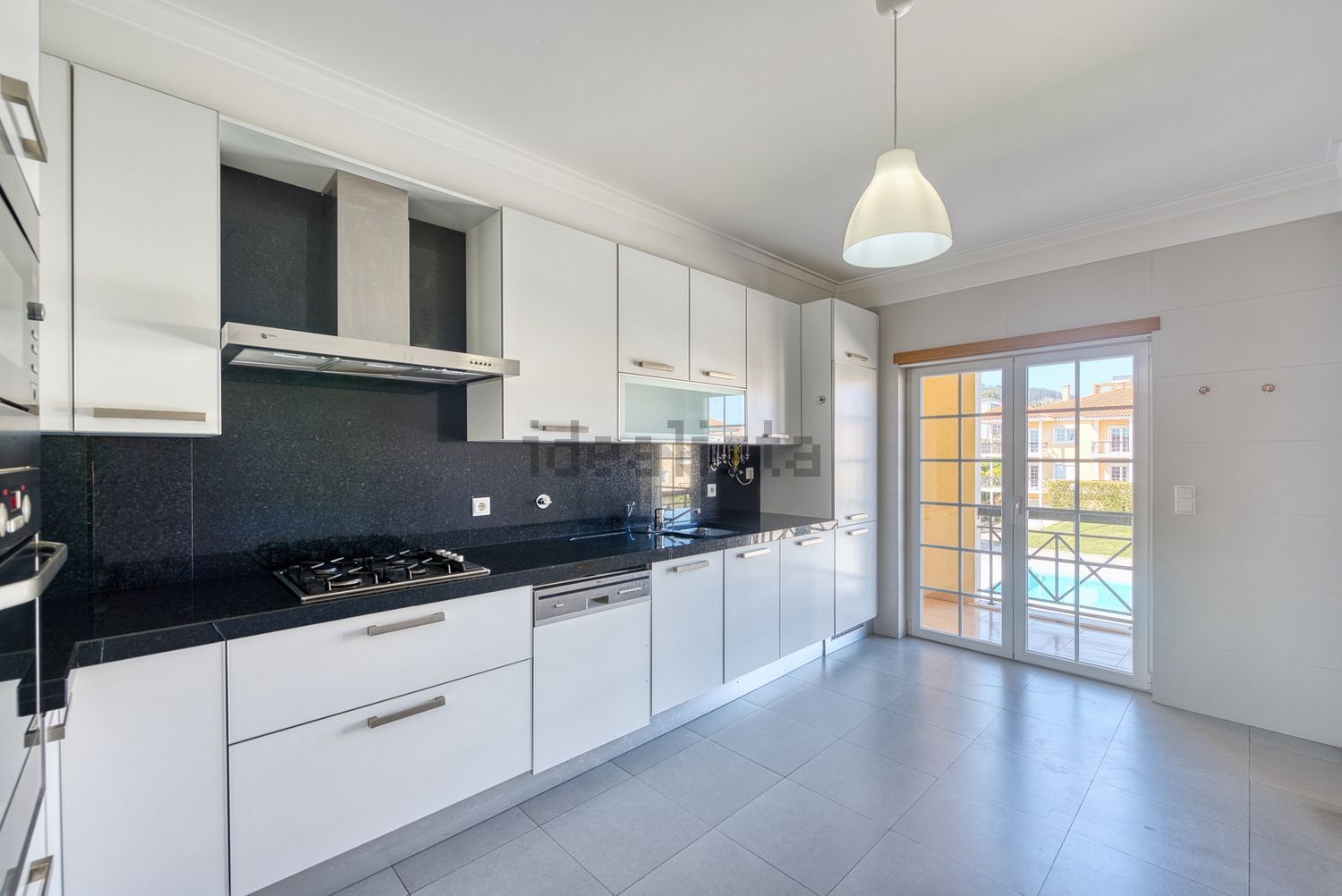 出租公寓 t3在Beloura - Penha Longa - 厨房