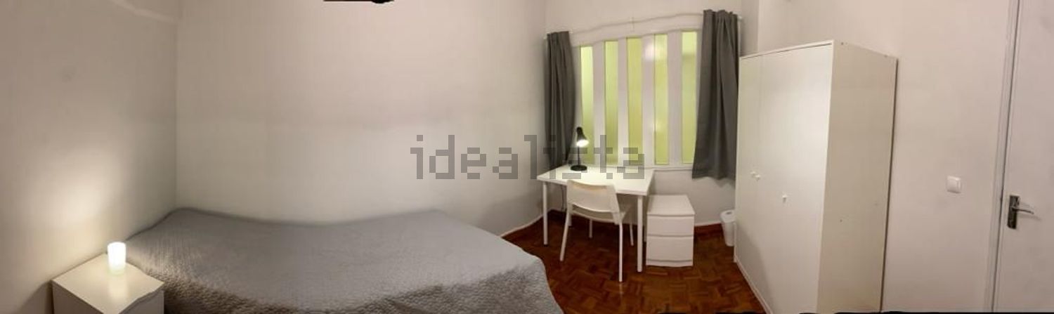 出租房间在Rua Nampula, 7 - 卧室