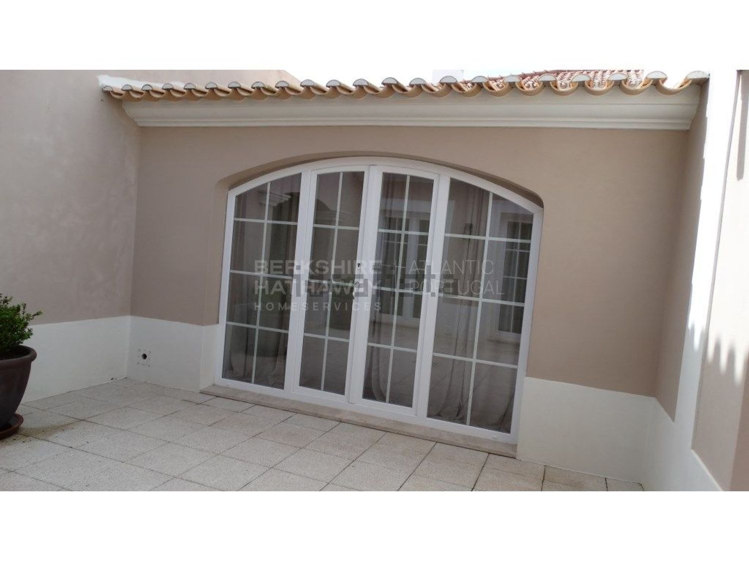 小楼房或独栋别墅出售在Porto Covo - 阳台