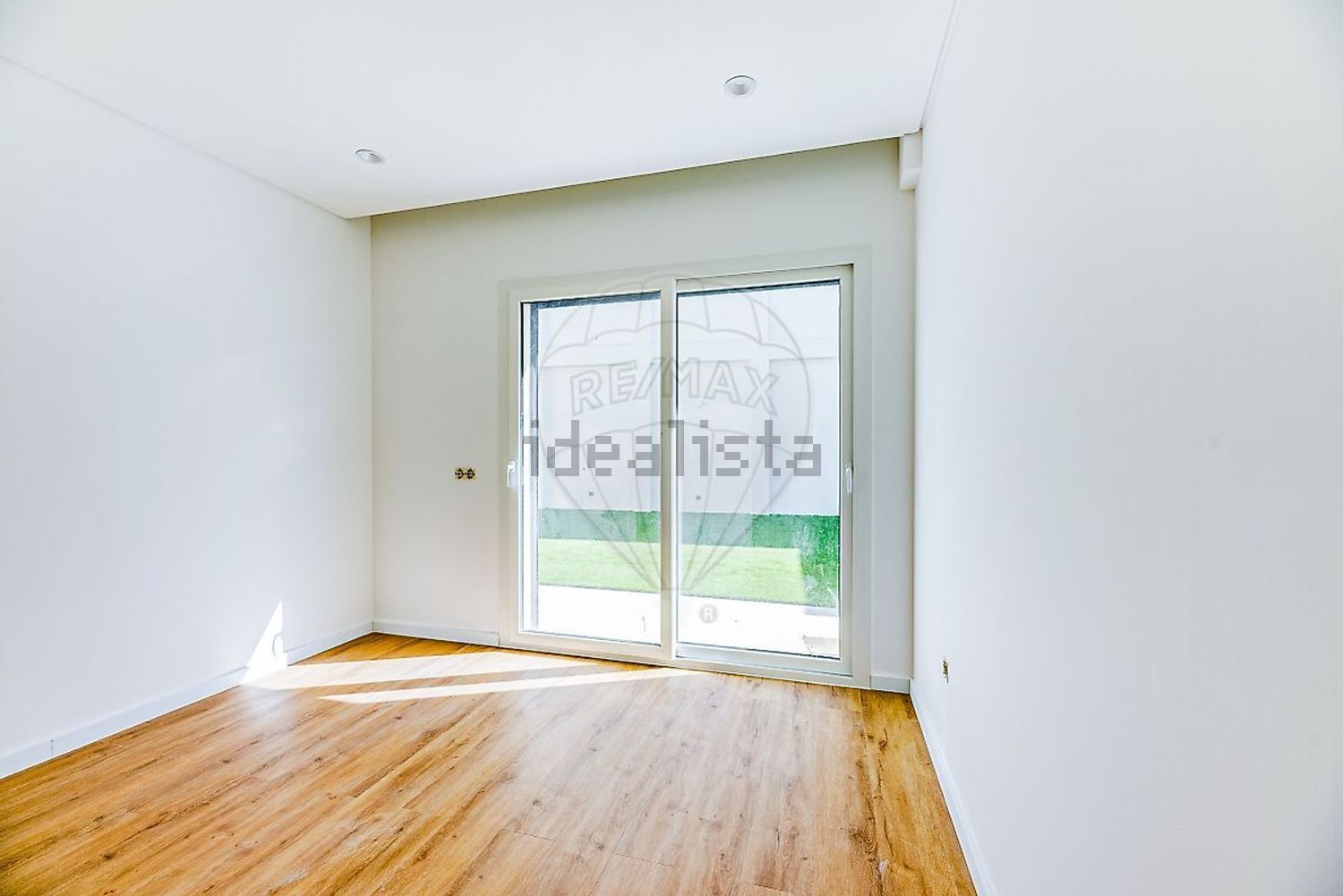 小楼房或独栋别墅出售在Rua da Cruzinha - 居住