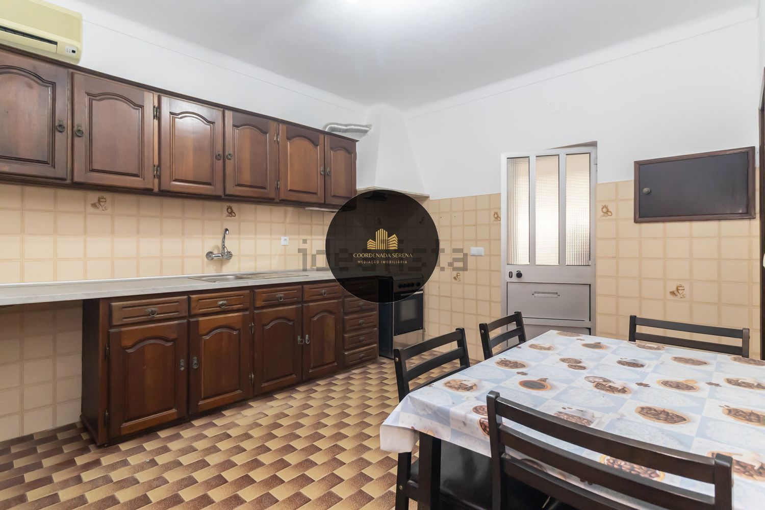 小楼房或独栋别墅出售在Cascalheira - Venda do Alcaide - 厨房