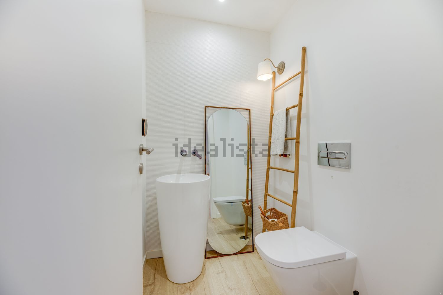 小楼房或独栋别墅出售在Rua da Mandinga s/n - 卫生间