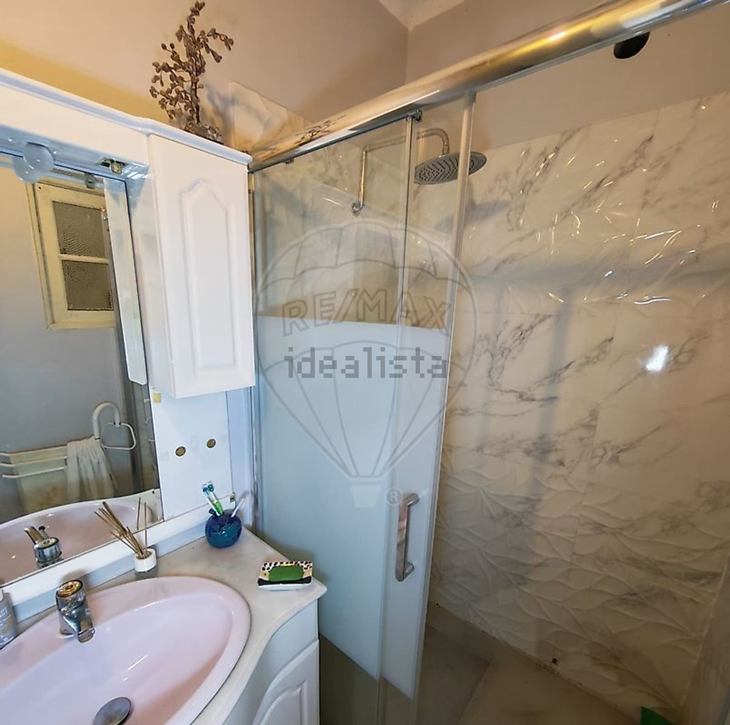 公寓 t2出售在Rua Doutor Mascarenhas de Melo - 卫生间