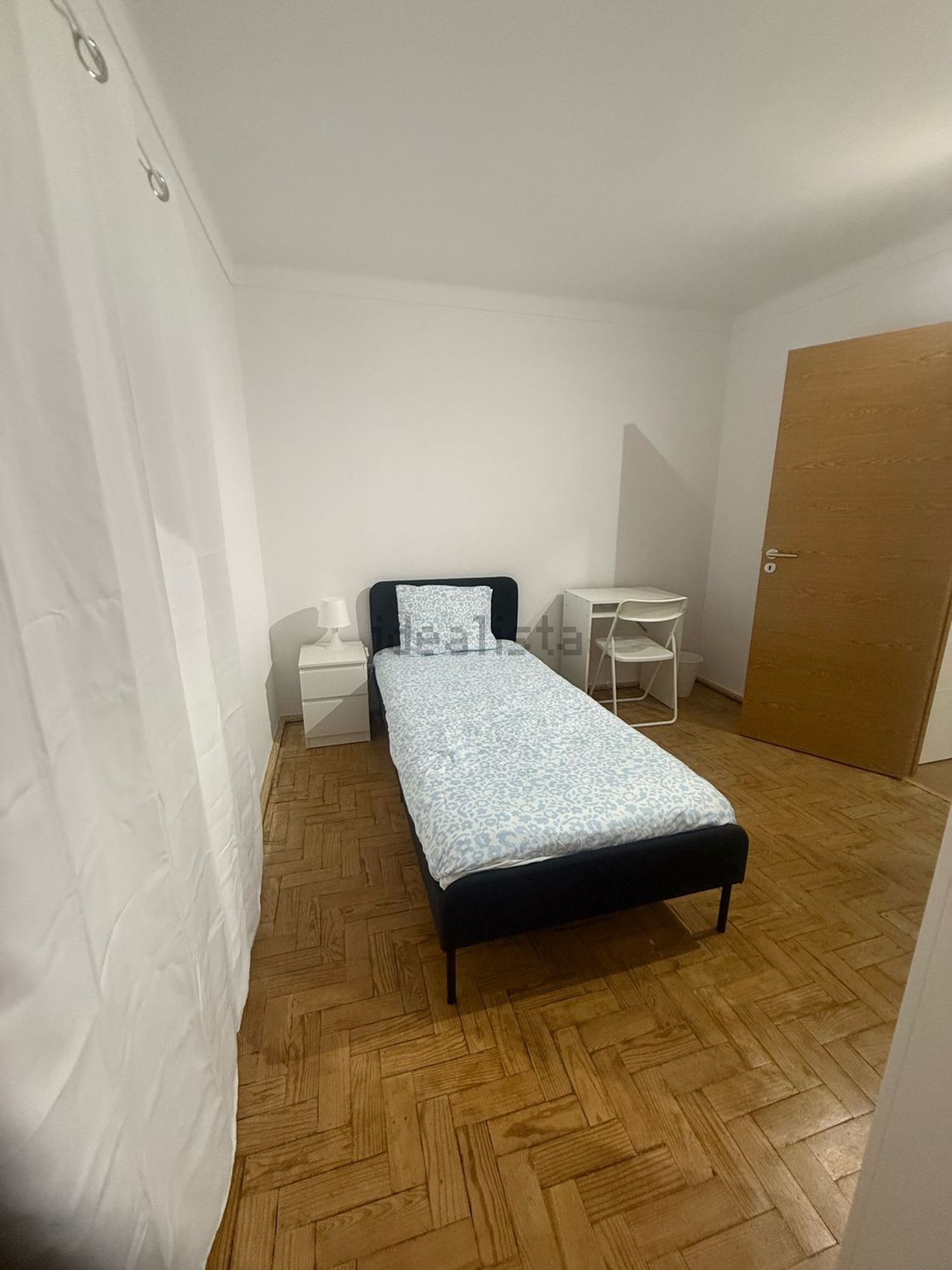 出租房间在Praça do Norte, 8 - 卧室