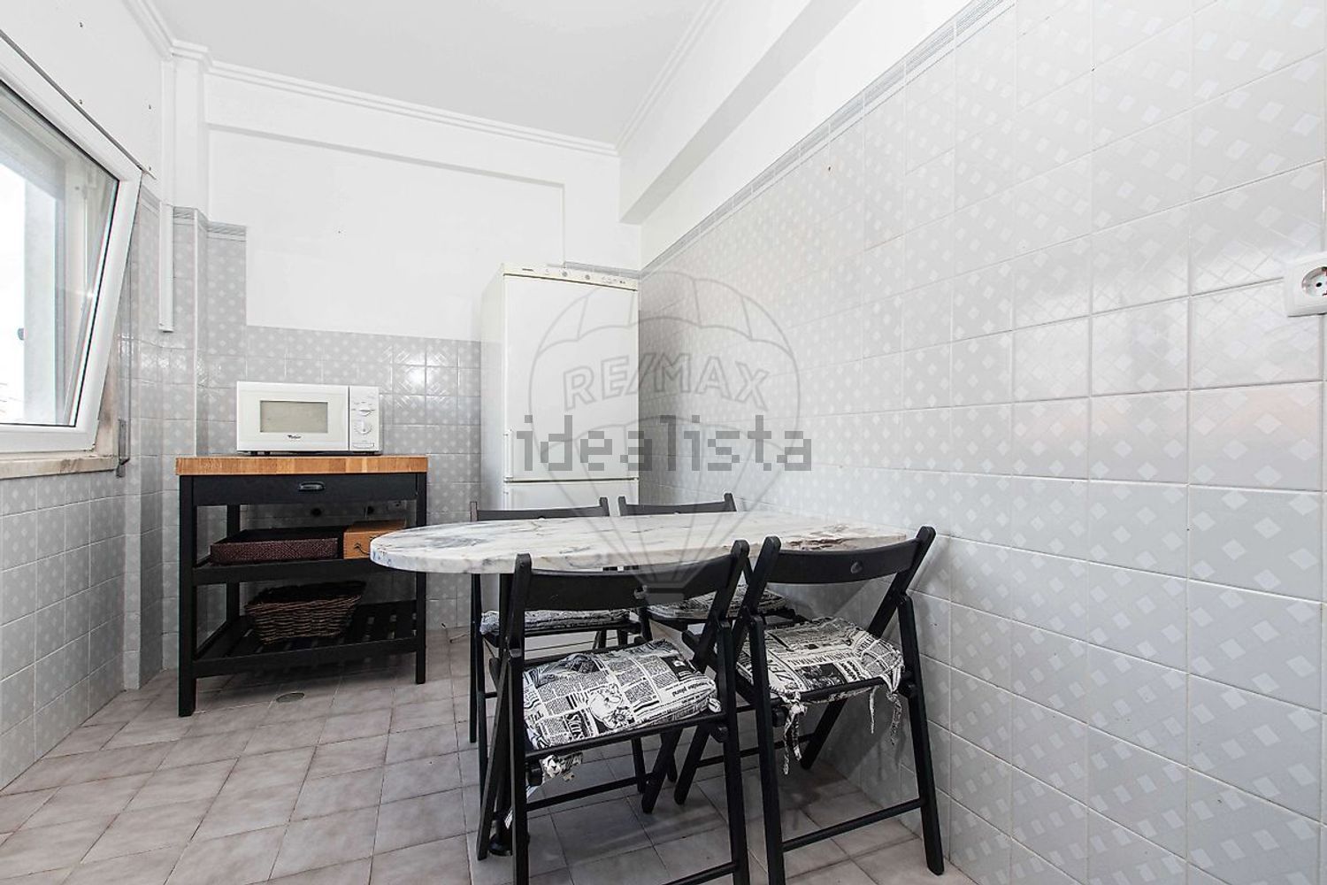 公寓 t2出售在Rua Doutor José Fernandes - 客厅