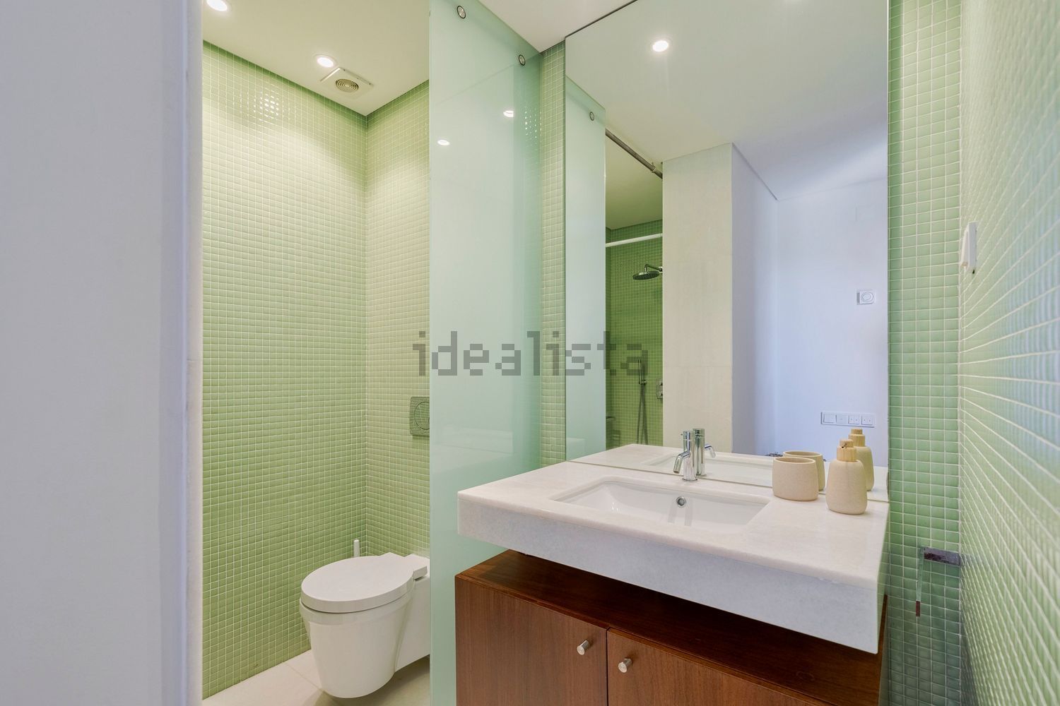 联排别墅出售troia - 卫生间