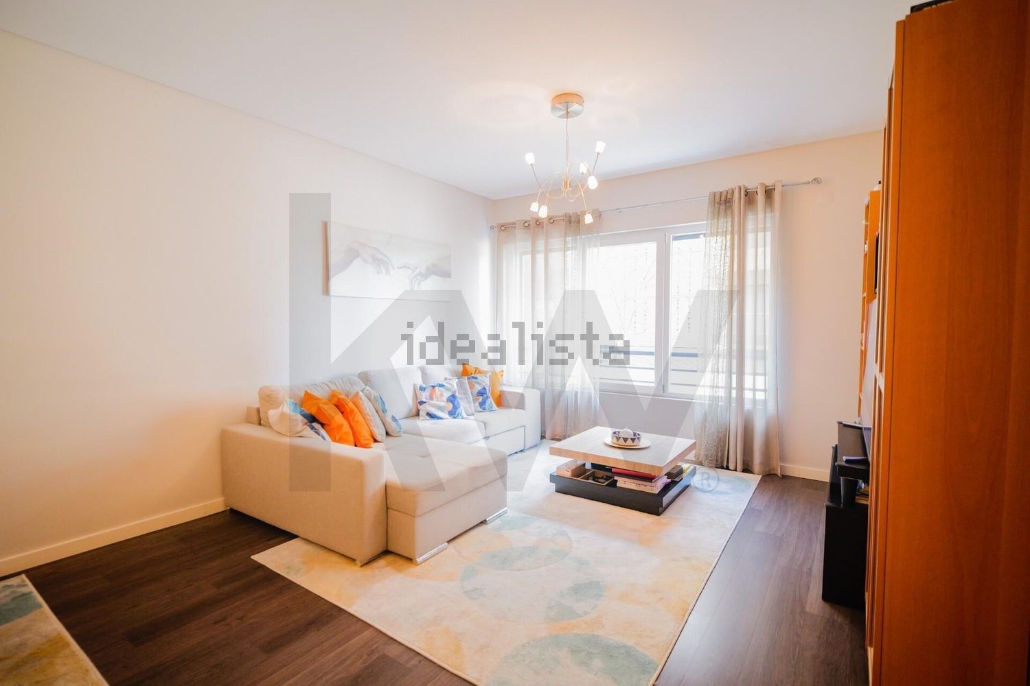 公寓 t2出售在Alto dos Moinhos - 客厅