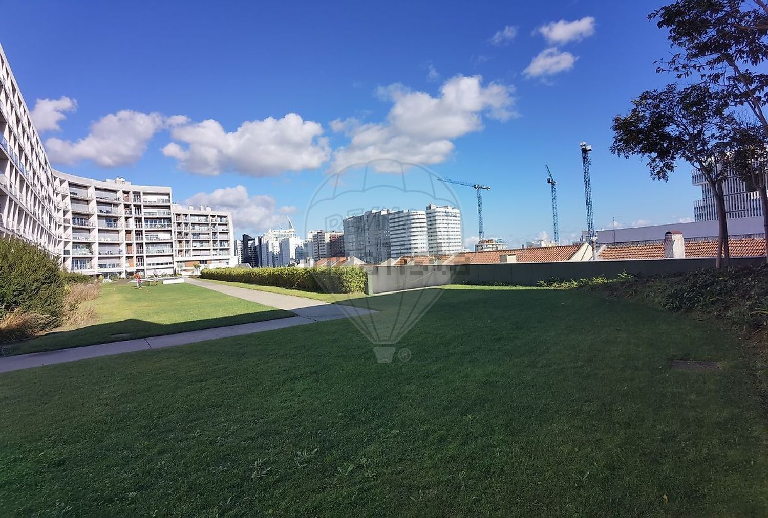 公寓 t1出售在Rua Centieira - 游泳池