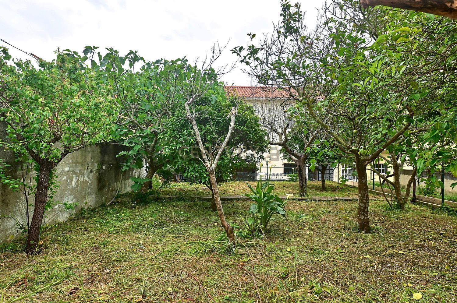 公寓 t3出售在Rua João Iteperano Duarte, 43 - 花园