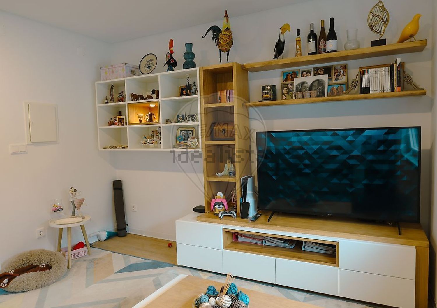 小楼房或独栋别墅出售在Dois Portos e Runa - 客厅