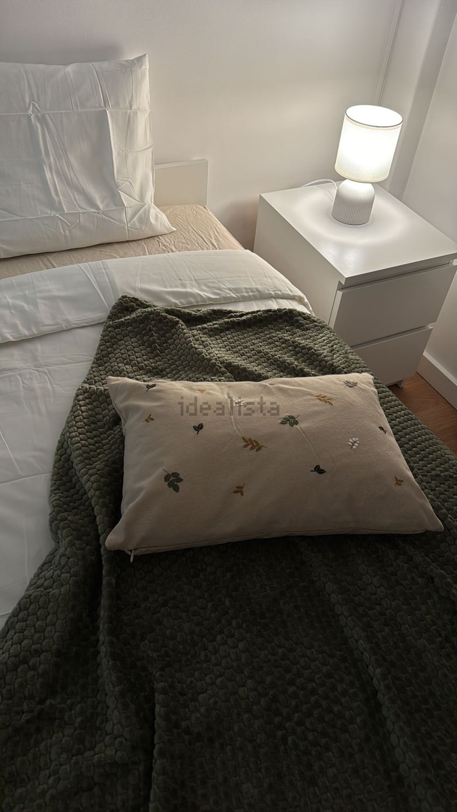 出租房间在Praça da Portela, 17 - 卧室