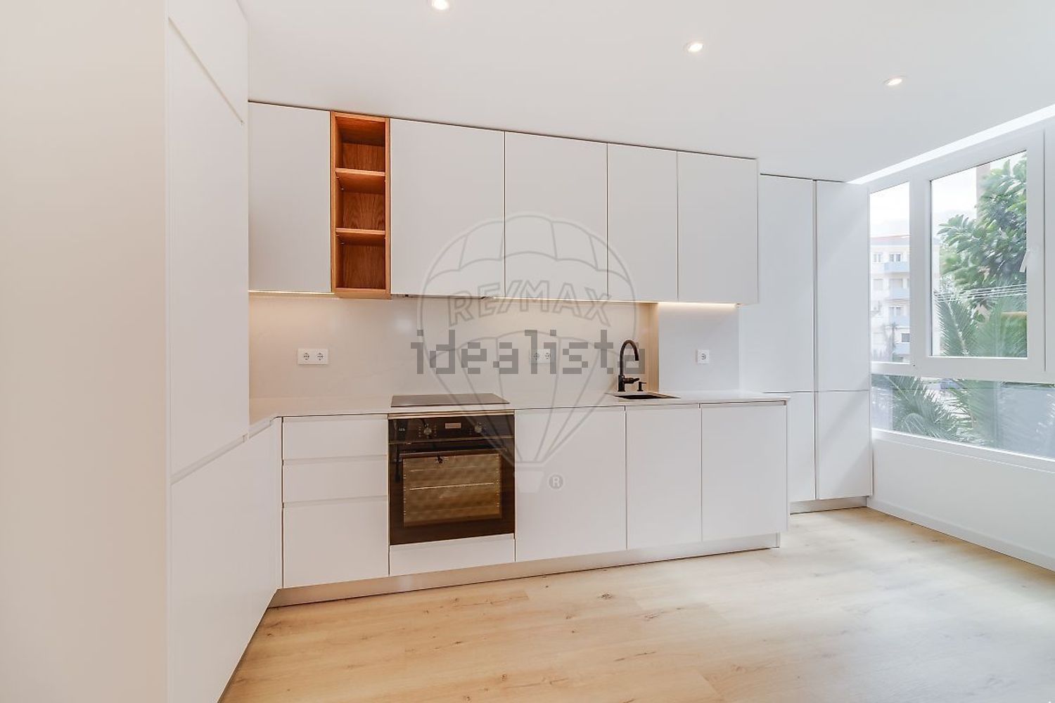 公寓 t2出售在Praceta Filinto Elísio - 照片