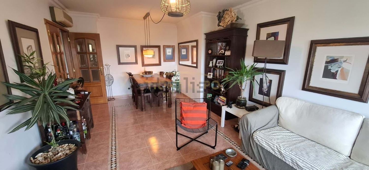 公寓 t2出售在Rua Vieira da Silva - 客厅